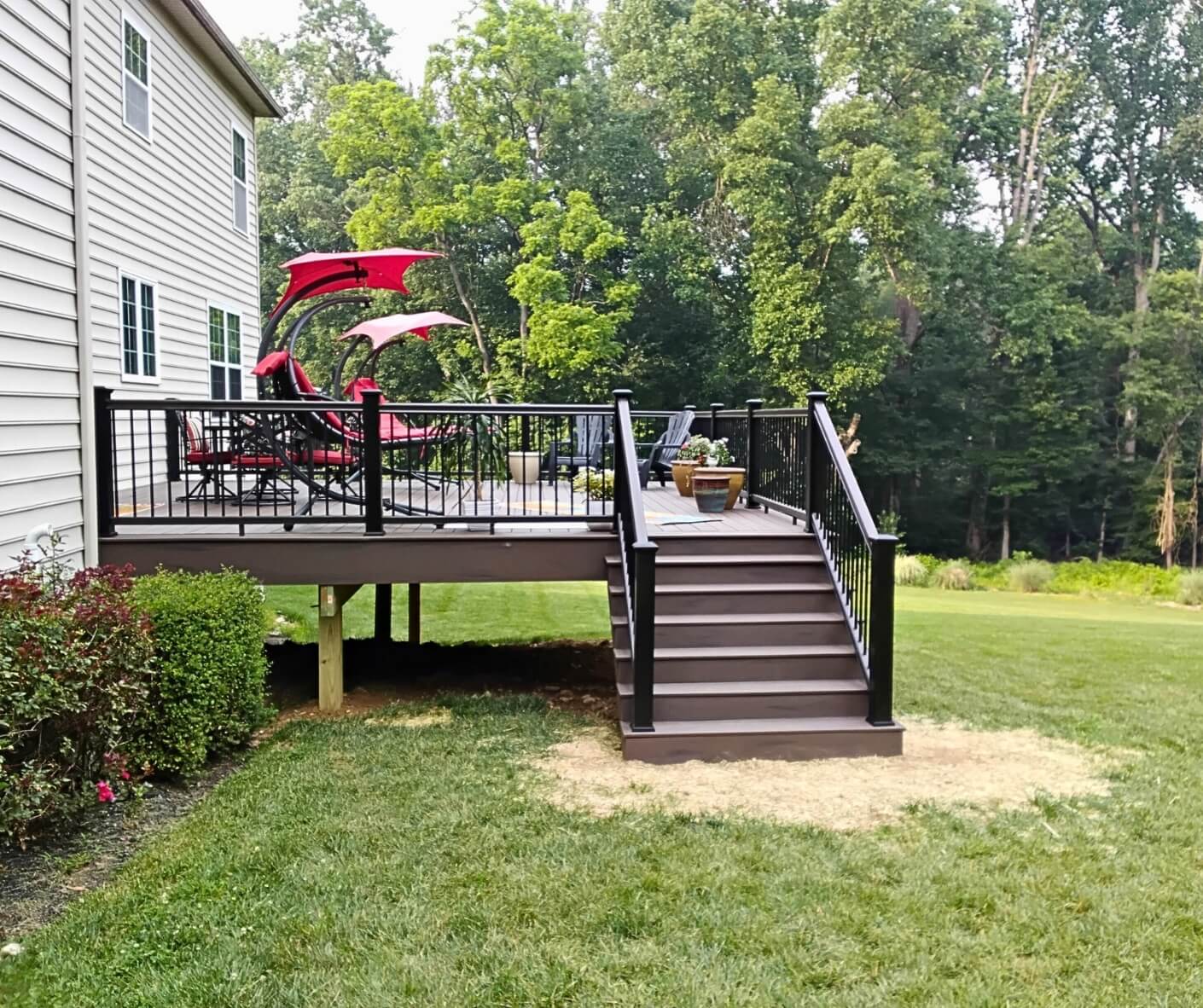 Choosing the Right Deck Material